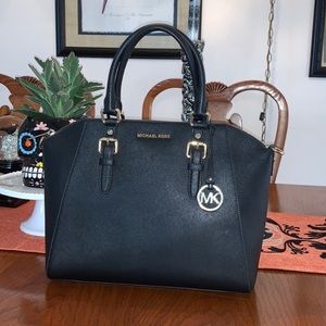 Black Michael Kors purse